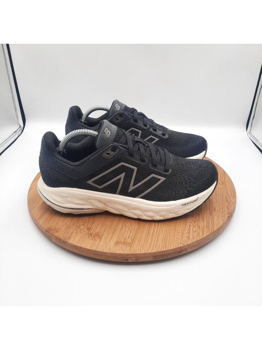 New Balance Fresh Foam X 860v14 Womens 7 Shoes Black Phantom Running Sneakers
